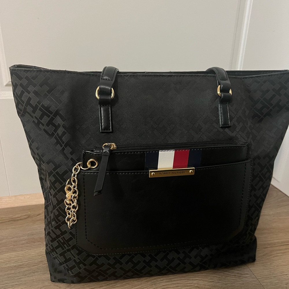Tommy Hilfiger Black Quilted Tote with Leather Trim